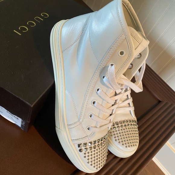 Gucci Shoes - GUCCI NAPPA MOOREA GREAT WHITE